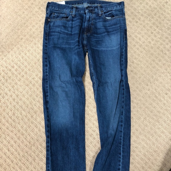 Hollister Classic Straight Jean - Picture 1 of 3